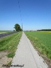 Nowy chodnik-ścieżka rowerowa w Cielętach