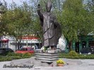Pomnik Jana Pawła II na skwerze ul. Mazurskiej